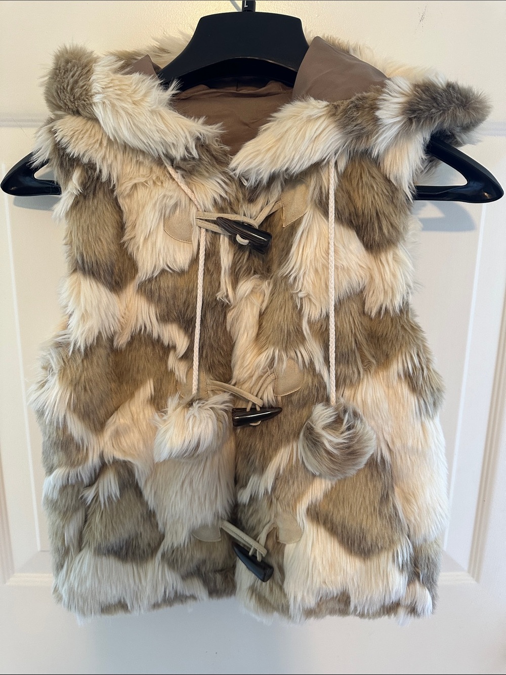 Boston Proper Faux Fur Reversible Hooded Toggle Vest Cream & Brown size small